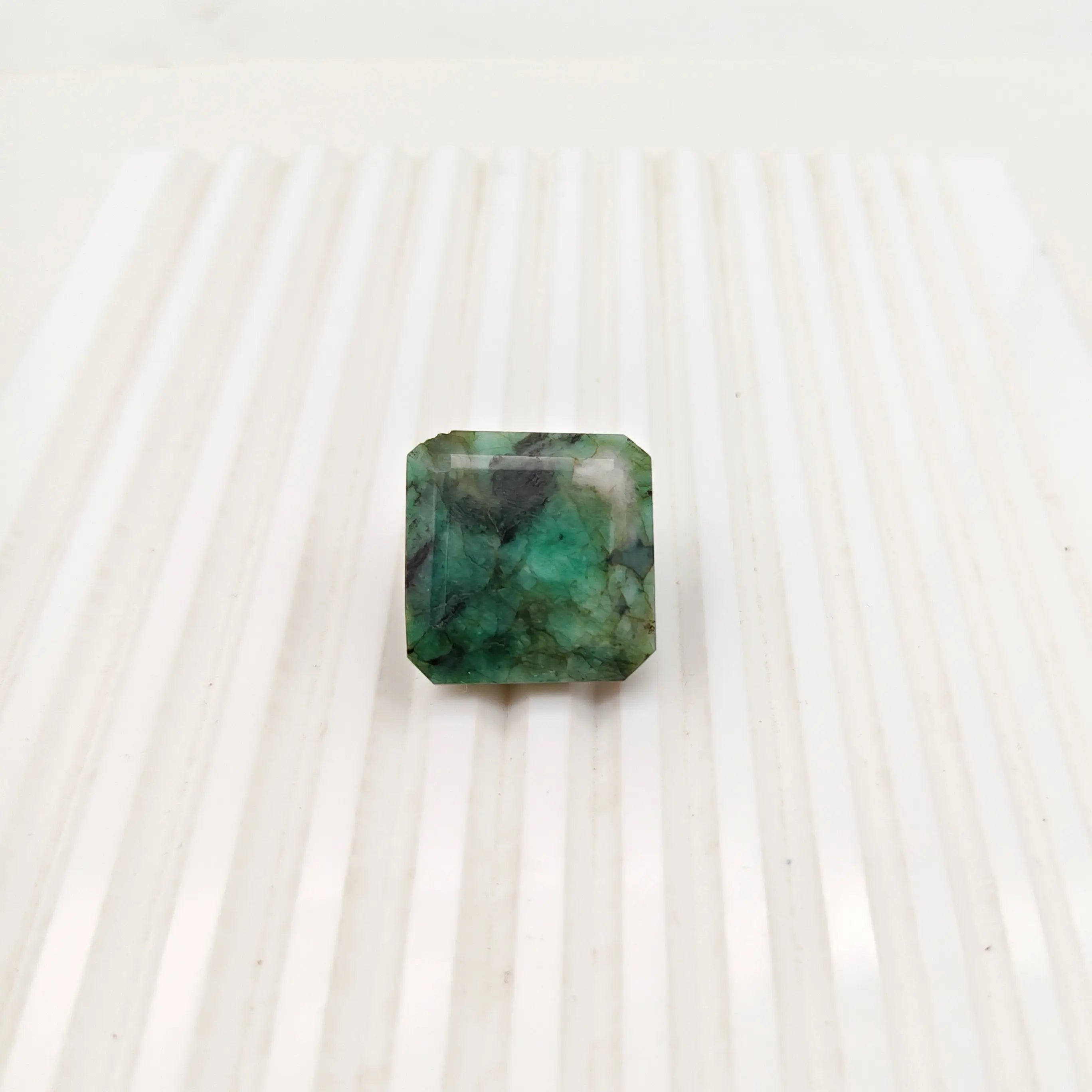 A++ Quality SQUARE MIXED NATURAL EMERALD, GREEN COLORED, INDIAN GEMSTONE, WEIGHT 47.35 CTS